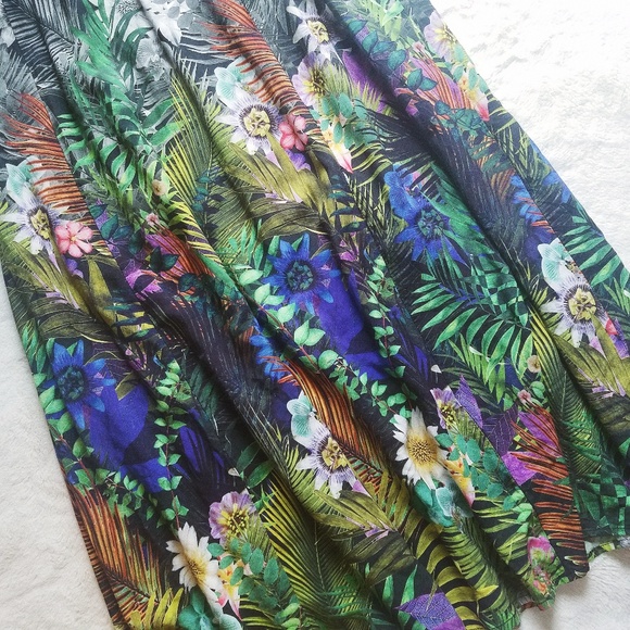 Afghan Brand Long Maxi Floral Cut Out Dress - Picture 6 of 6